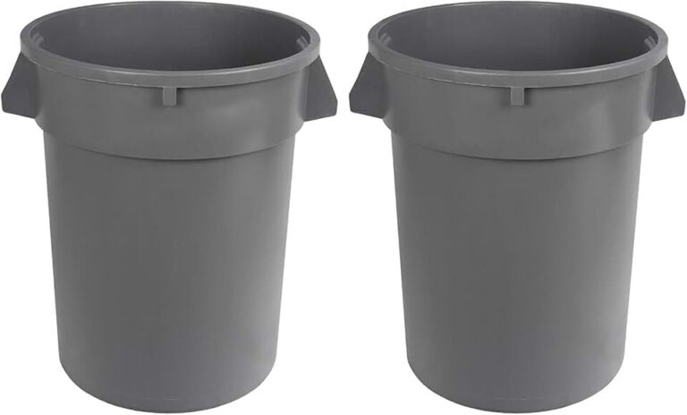 Amazon Basics 32 Gallon Trash Can