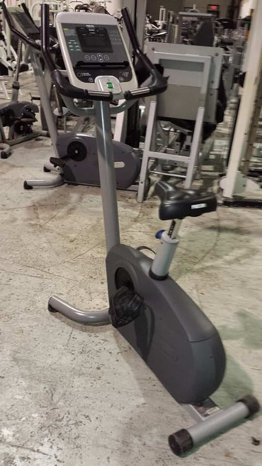Precor C846i-u Upright Bike