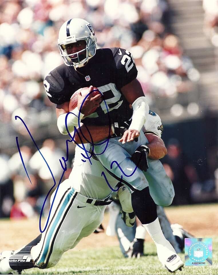 Harvey Williams Signed Photo