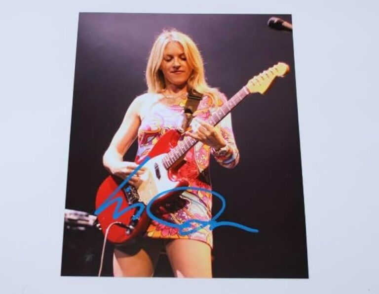 Liz Phair Signed Photo