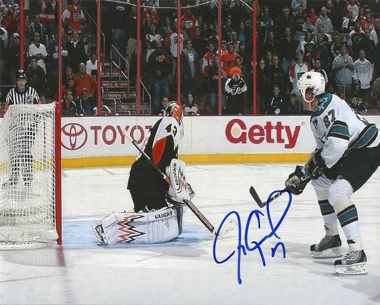 Roenick Signed Photo